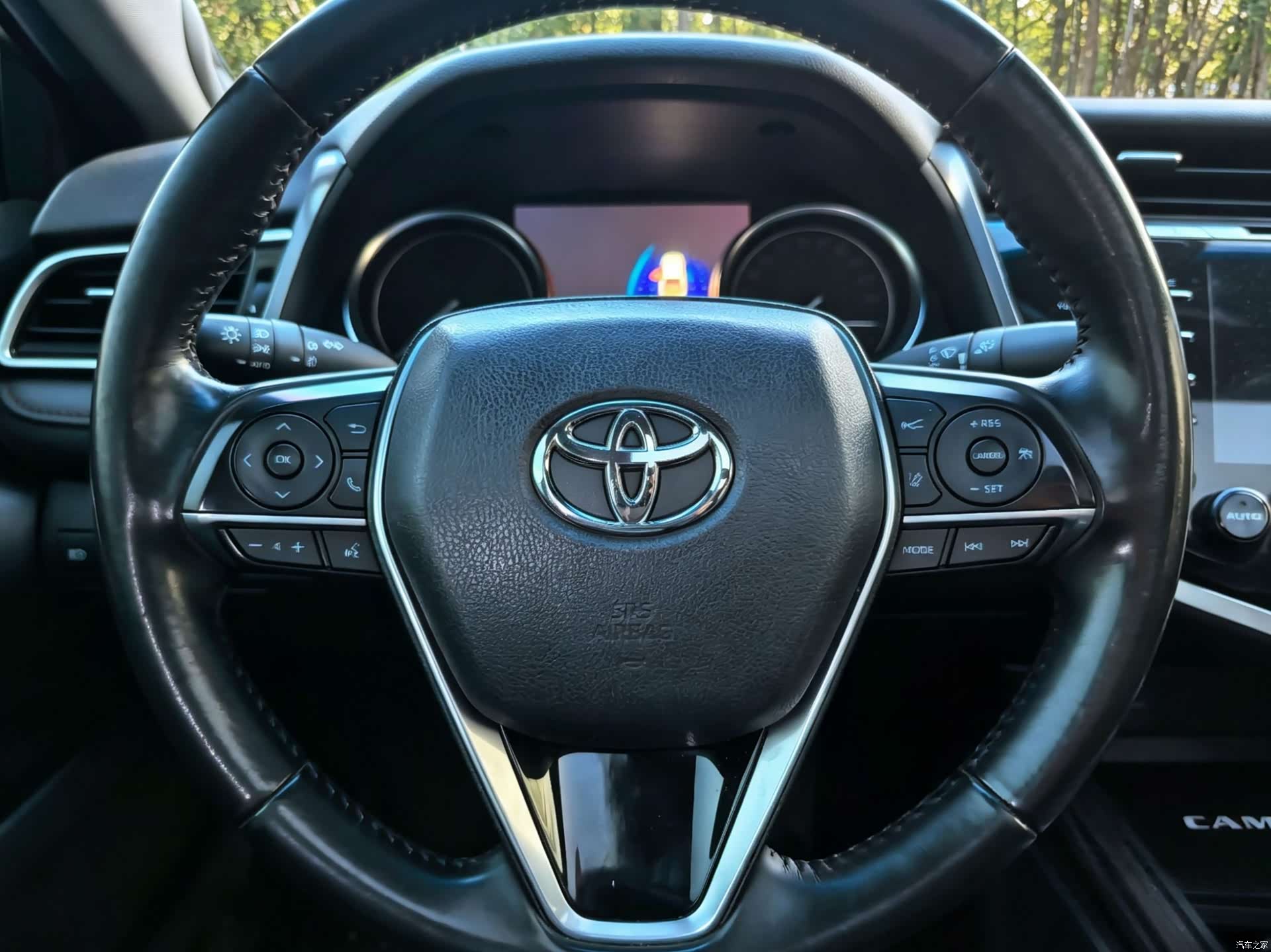 Toyota Camry, 2019 14