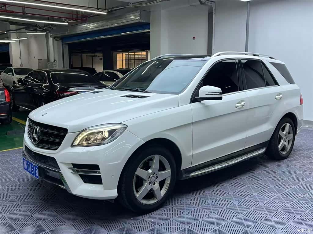Mercedes-Benz M-Class, 2015 1