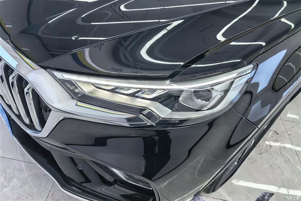 Hongqi HS5, 2022 все фото