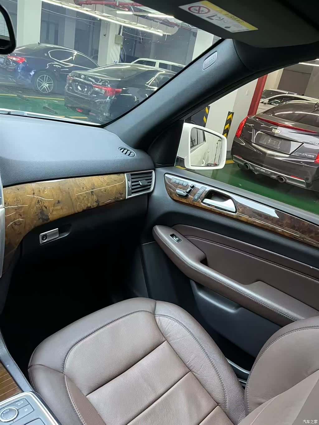 Mercedes-Benz M-Class, 2015 11