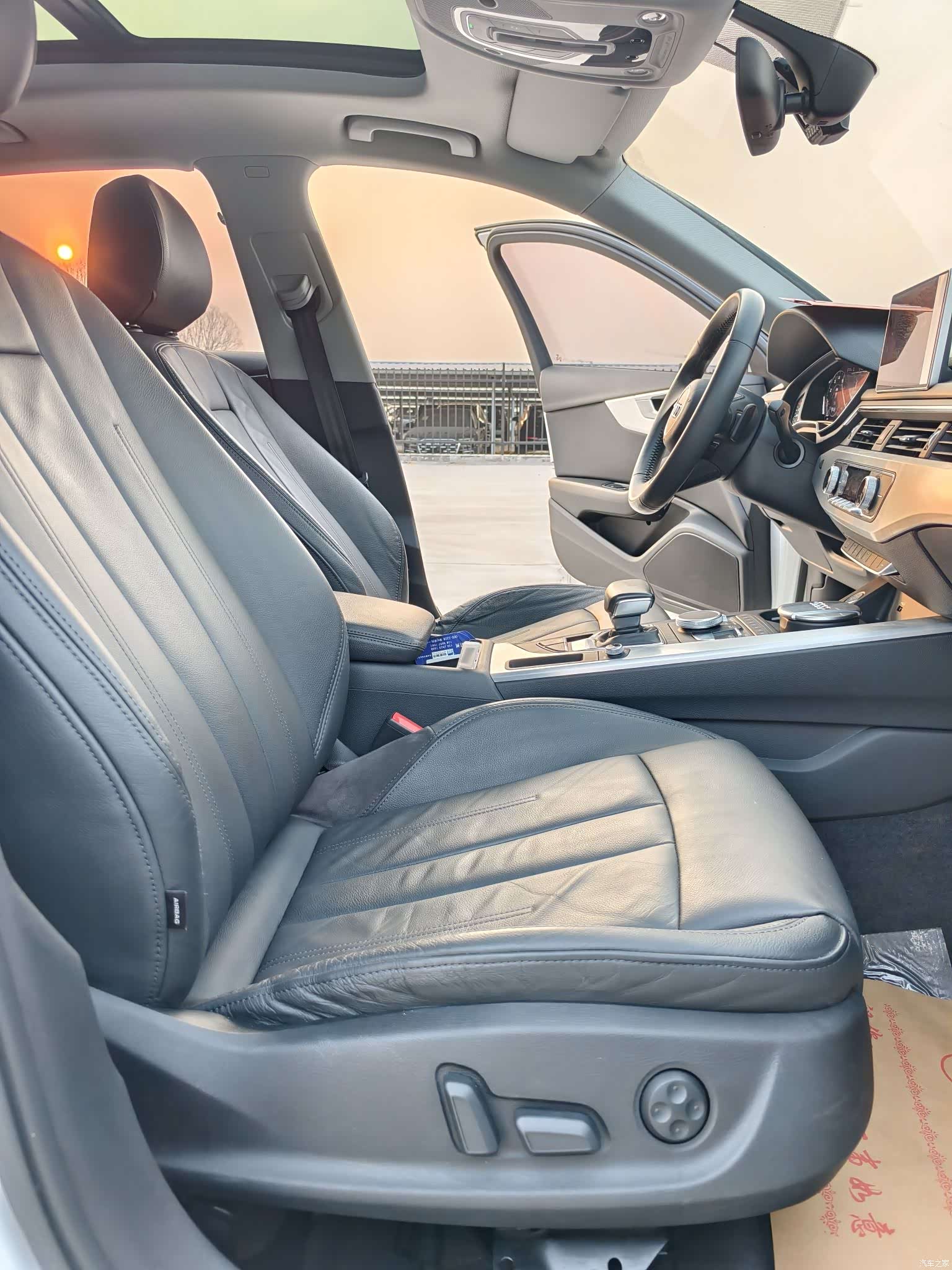 Audi A4L, 2019 12