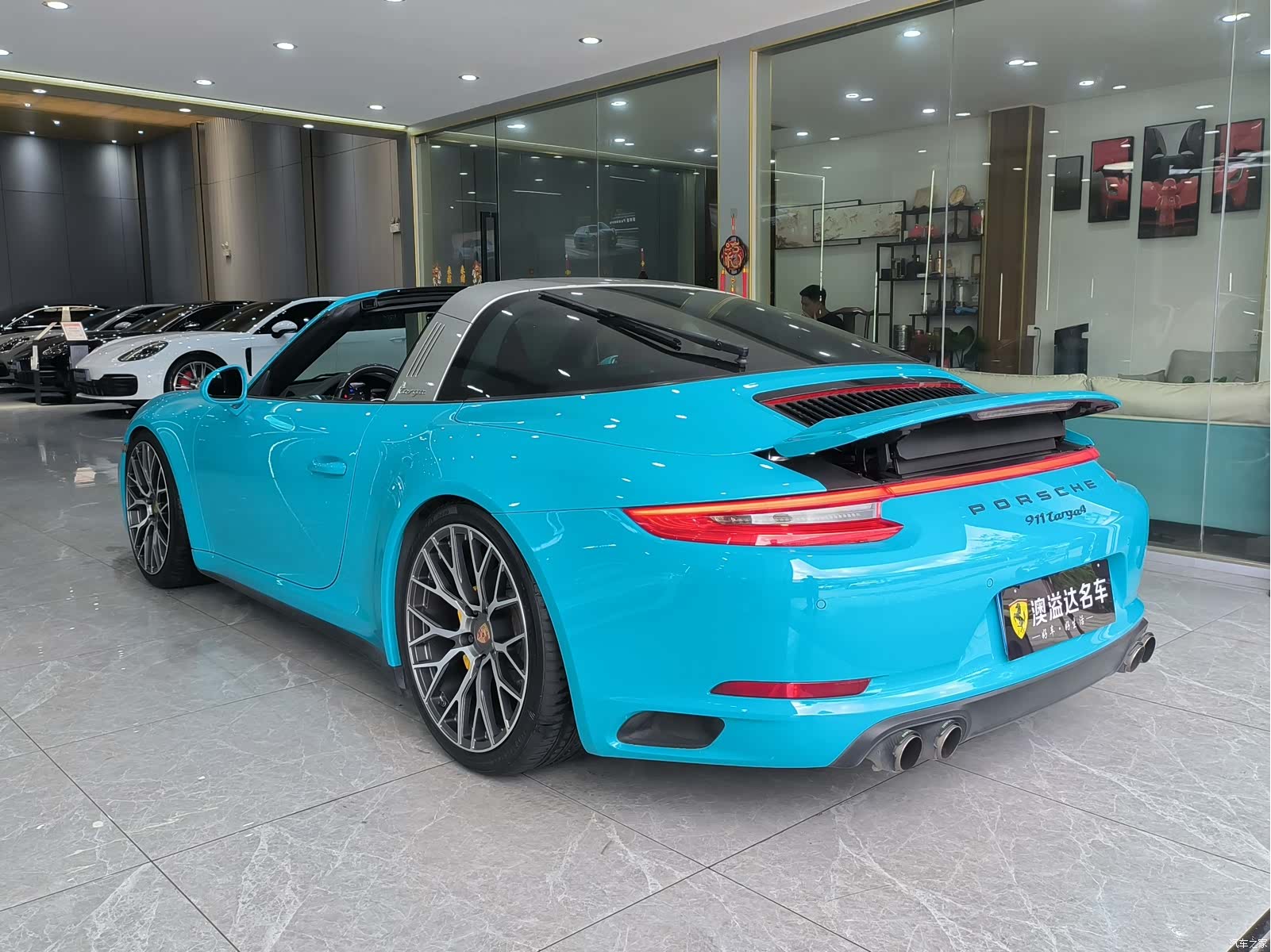Porsche 911, 2017 10