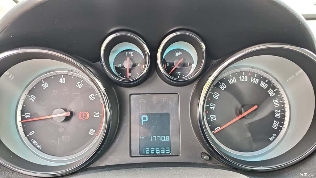 Buick XT, 2014 12
