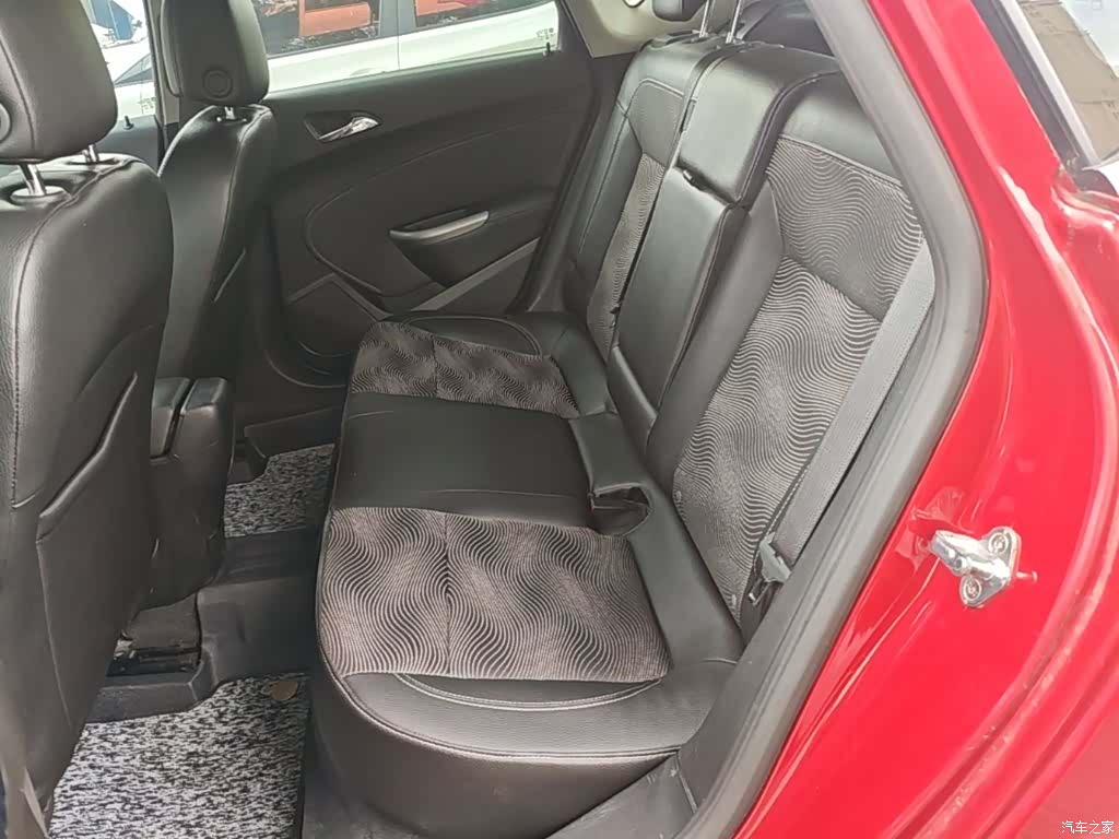 Buick XT, 2014 17