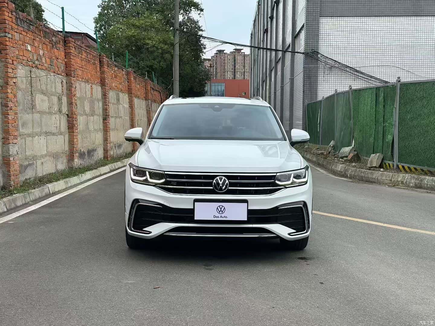 Volkswagen Tiguan L, 2023 2