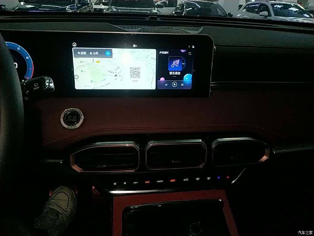 Jetour X70, 2025 13