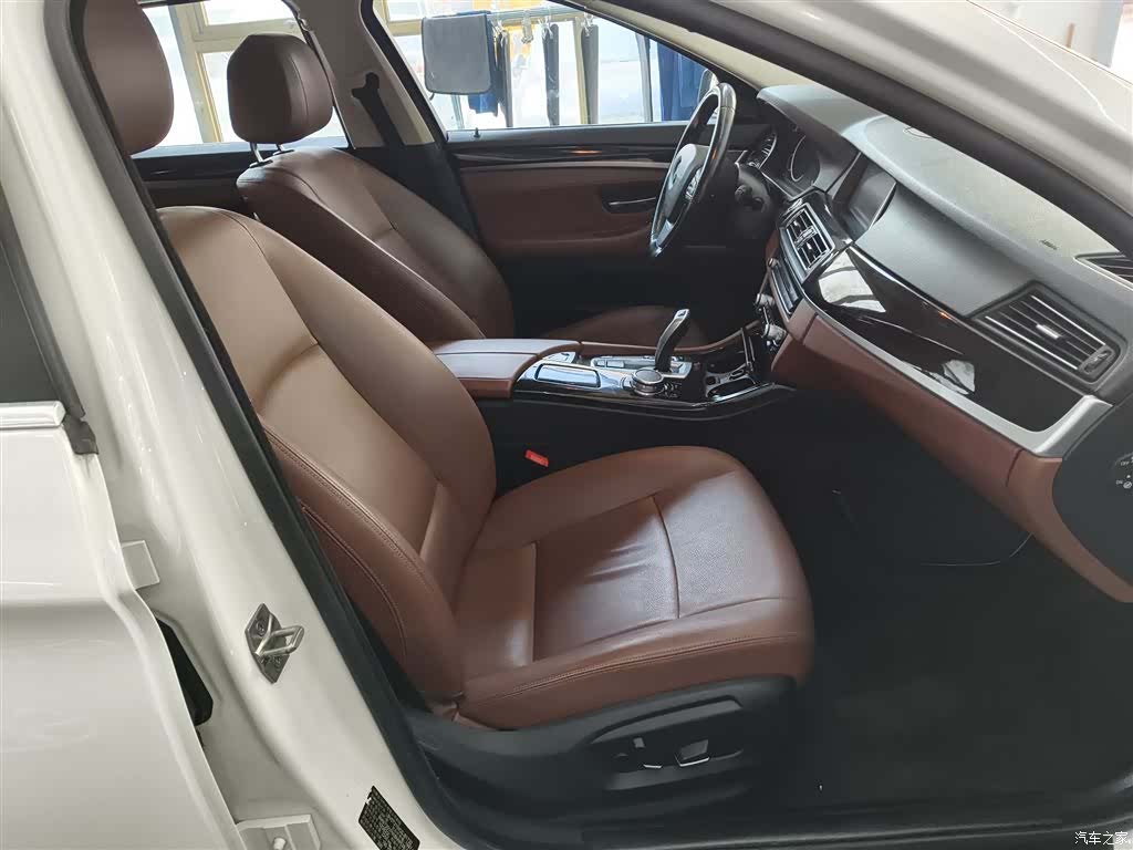 BMW 5 Series, 2016 20