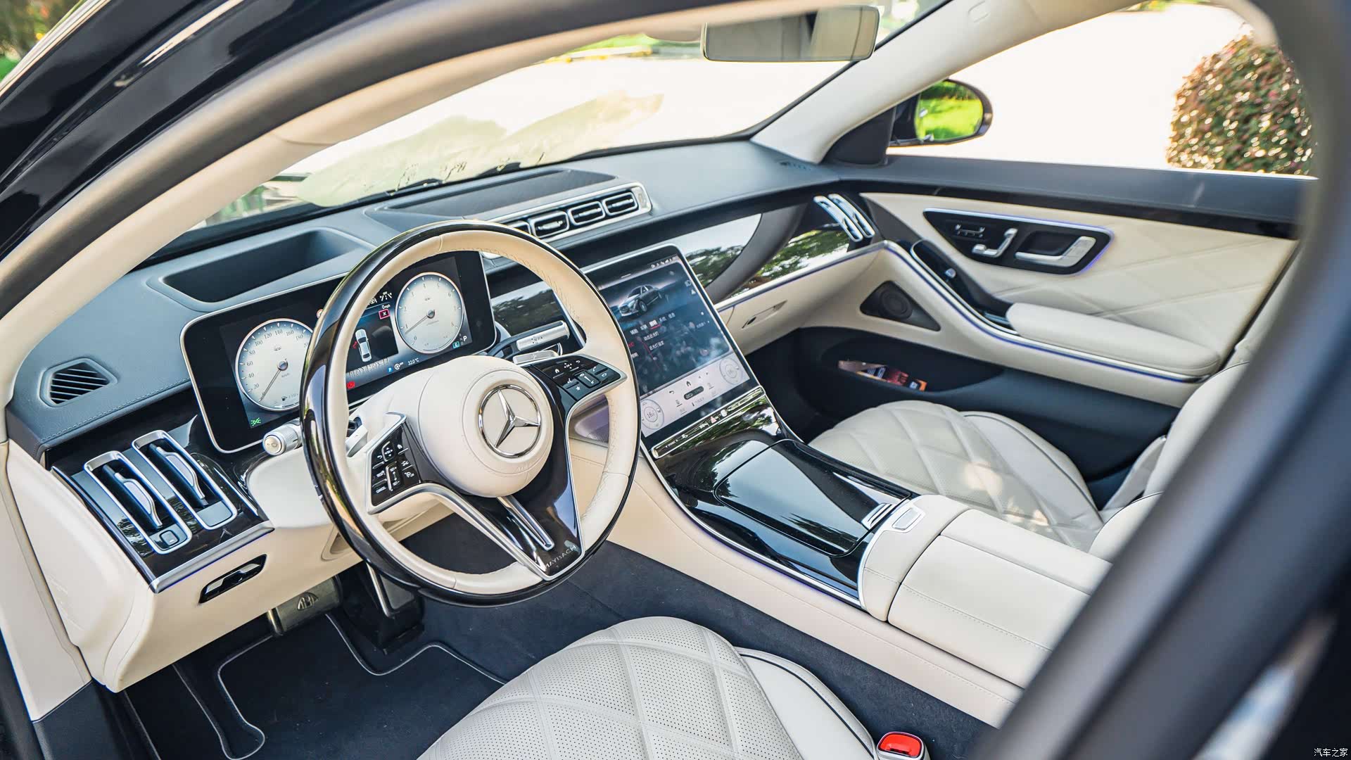 Maybach S-Class, 2024 12
