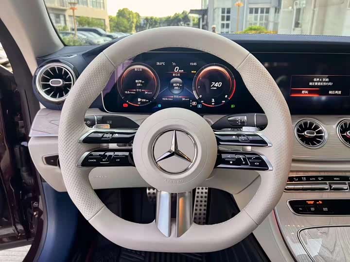 Mercedes-Benz E-Class, 2023 года фото 7