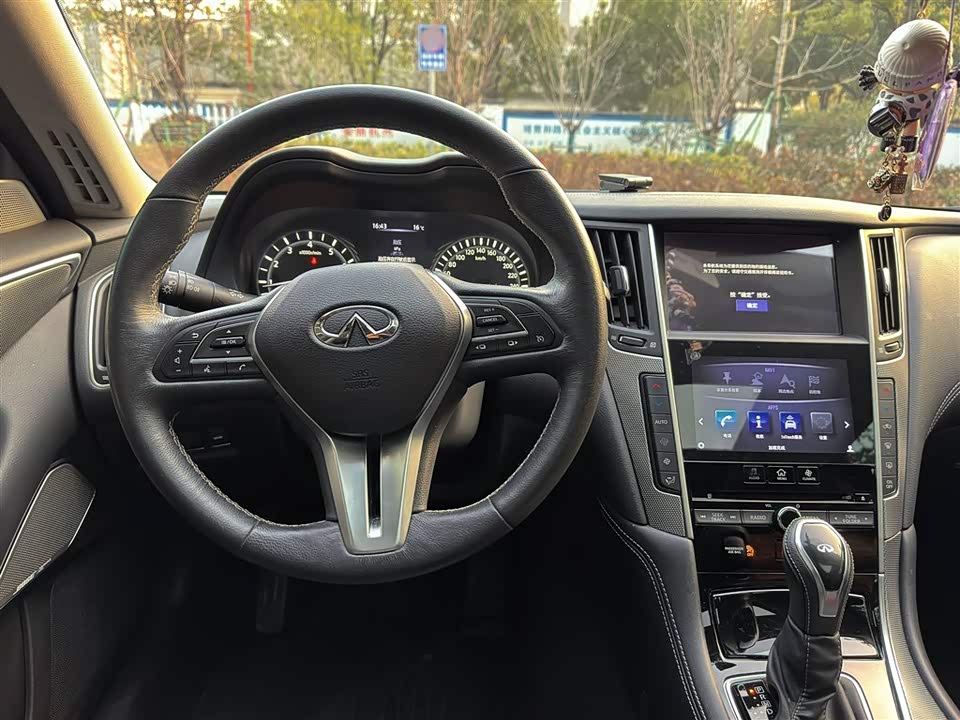 Infiniti Q50L Infiniti Q50L