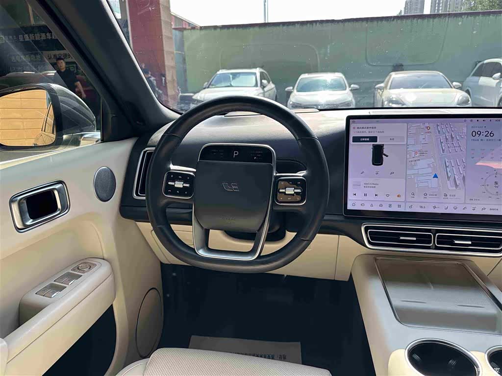 Li Auto L8, 2023 13