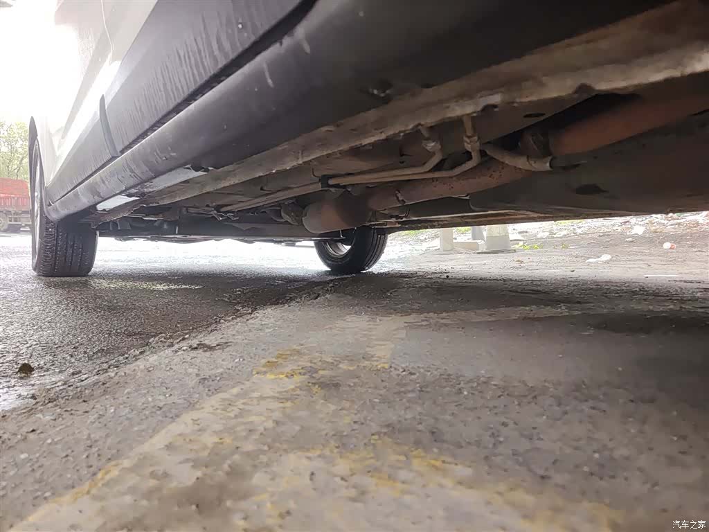 Wuling 730, 2016 18