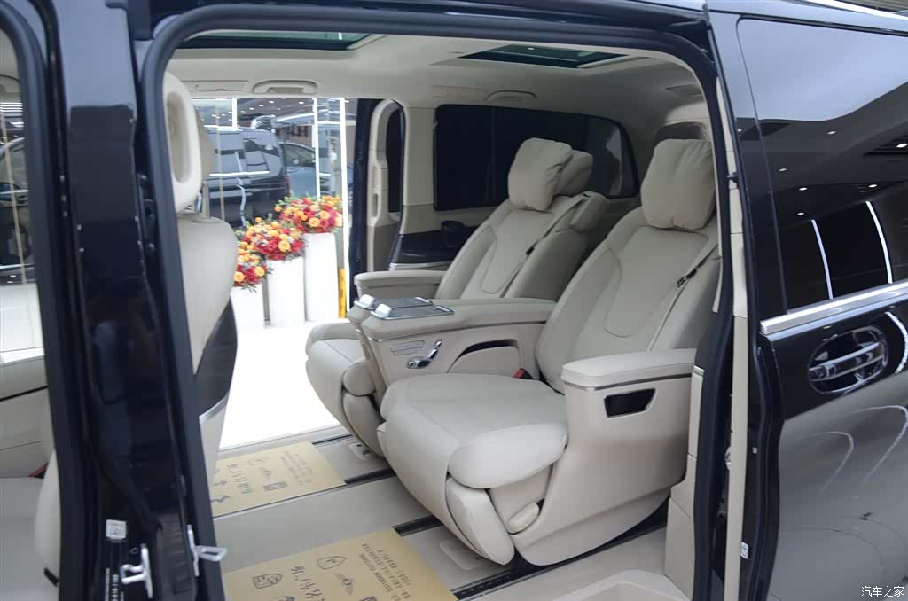Mercedes-Benz V-Class, 2026 все фото
