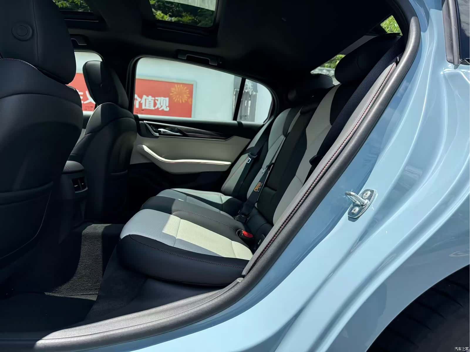 Cadillac CT5, 2025 7