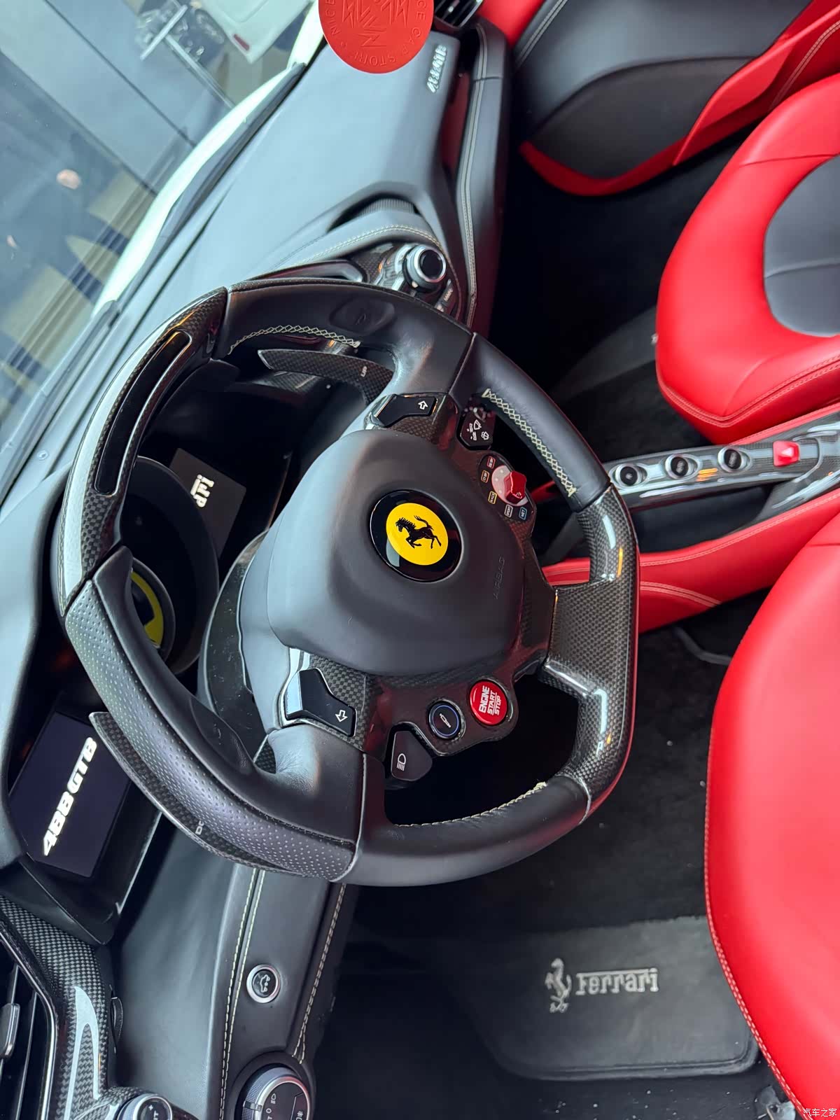 Ferrari 488, 2019 все фото