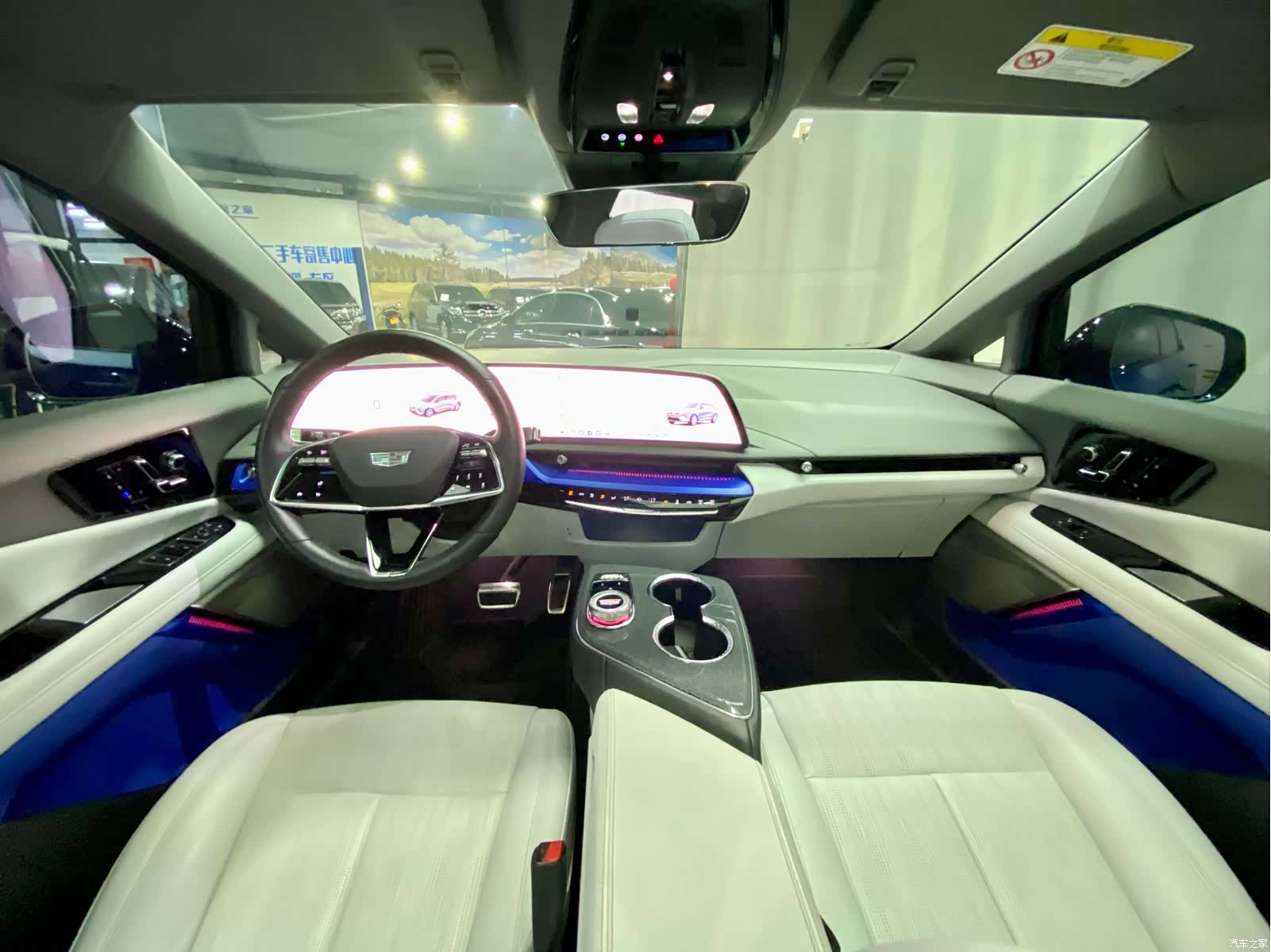 Cadillac IQ, 2024 12