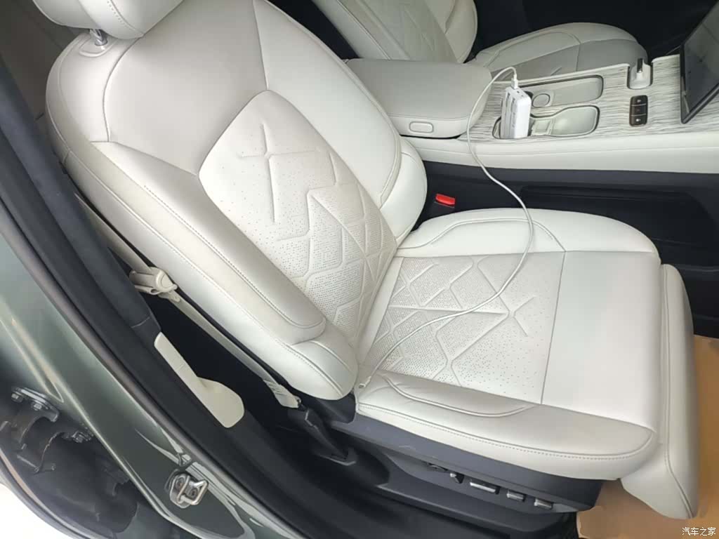 NIO ES7, 2022 25