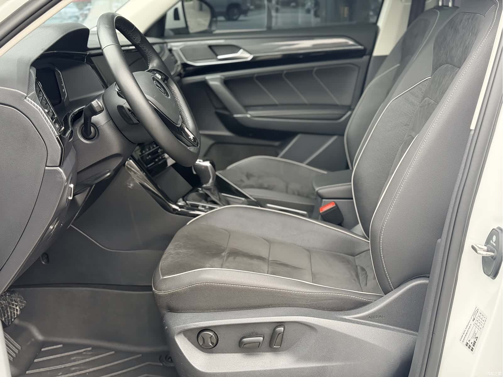 Volkswagen Tayron, 2022 14