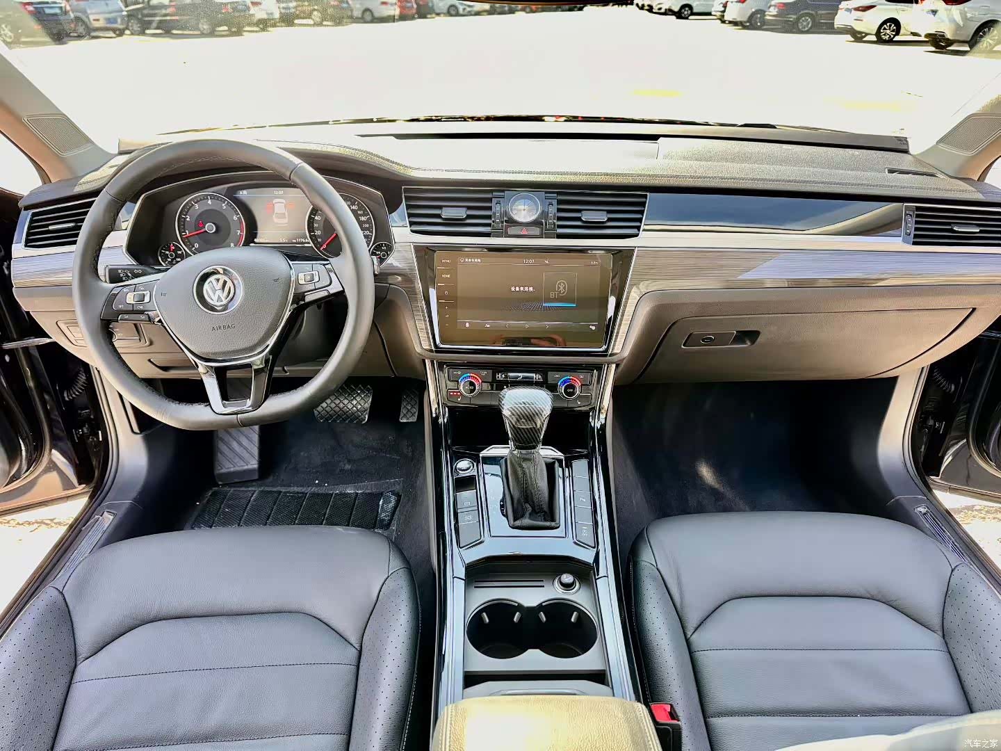 Volkswagen Phideon, 2019 все фото
