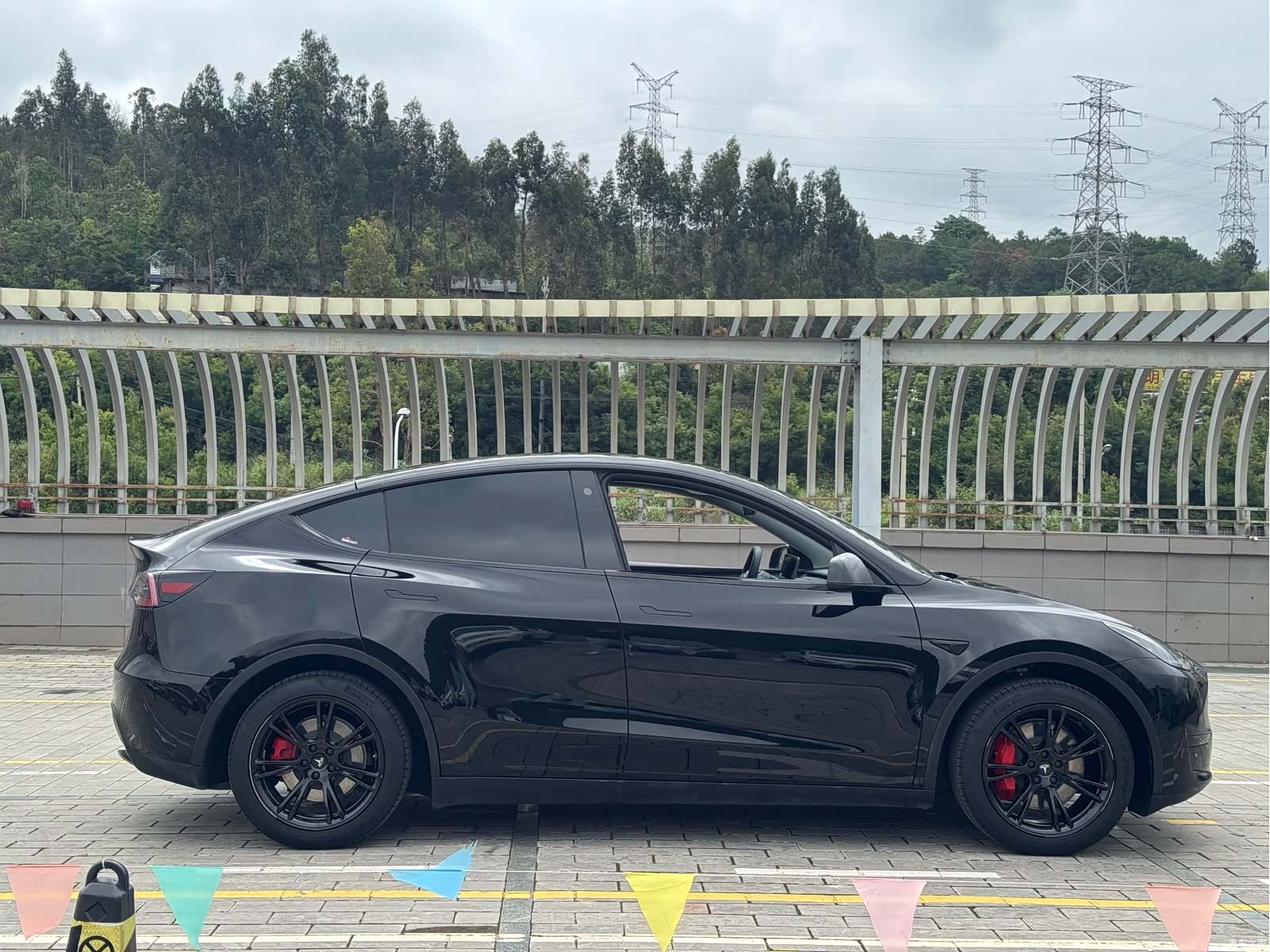 Tesla Model Y, 2022 7