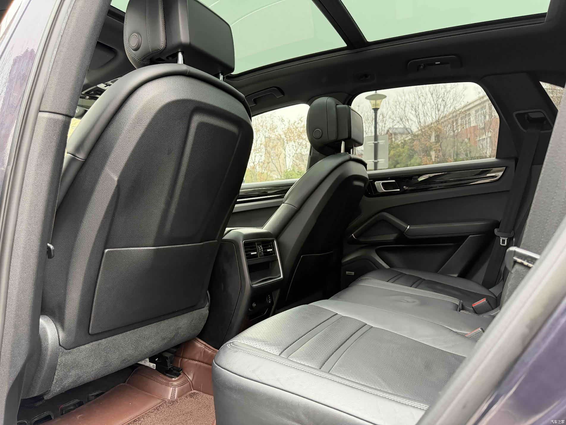 Porsche Cayenne, 2019 11
