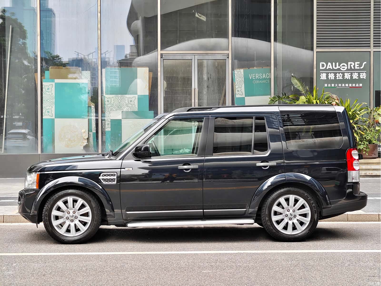 Land Rover Discovery, 2012 3