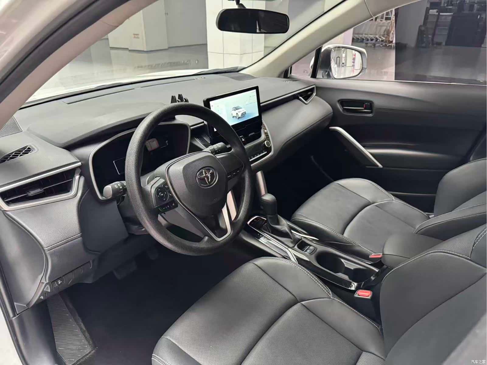 Toyota Frontlander, 2025 10