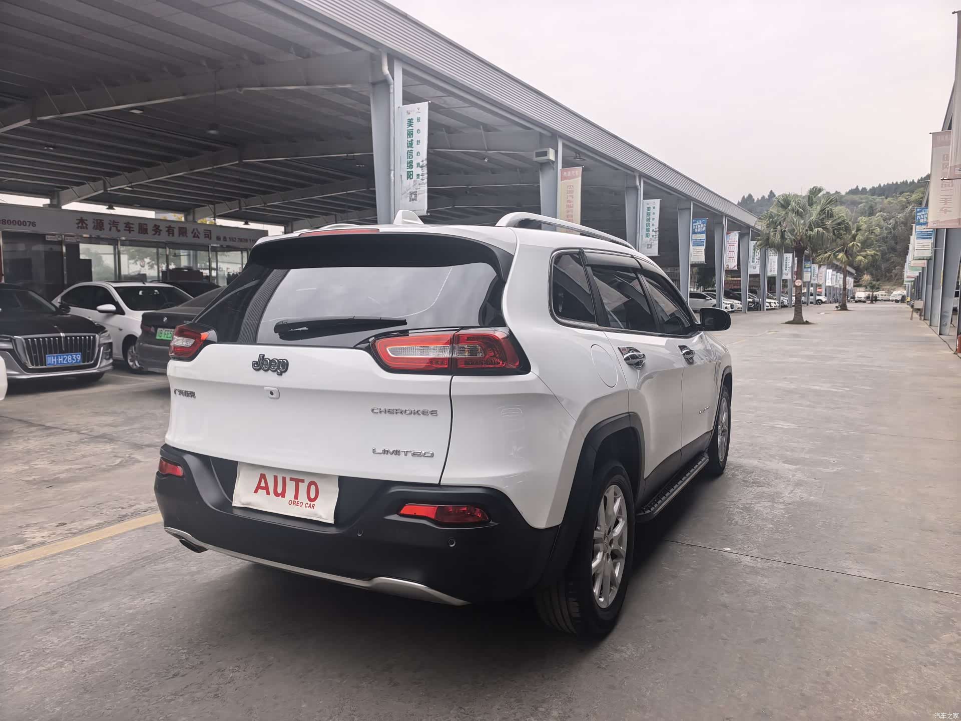 Jeep Cherokee, 2018 7