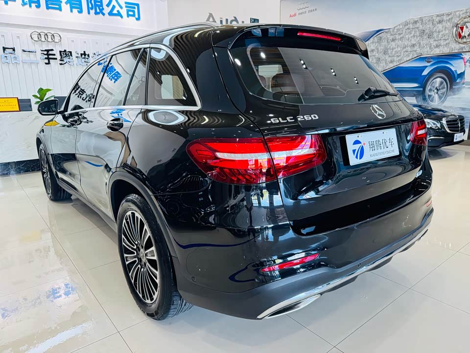 Mercedes-Benz GLC Mercedes-Benz GLC