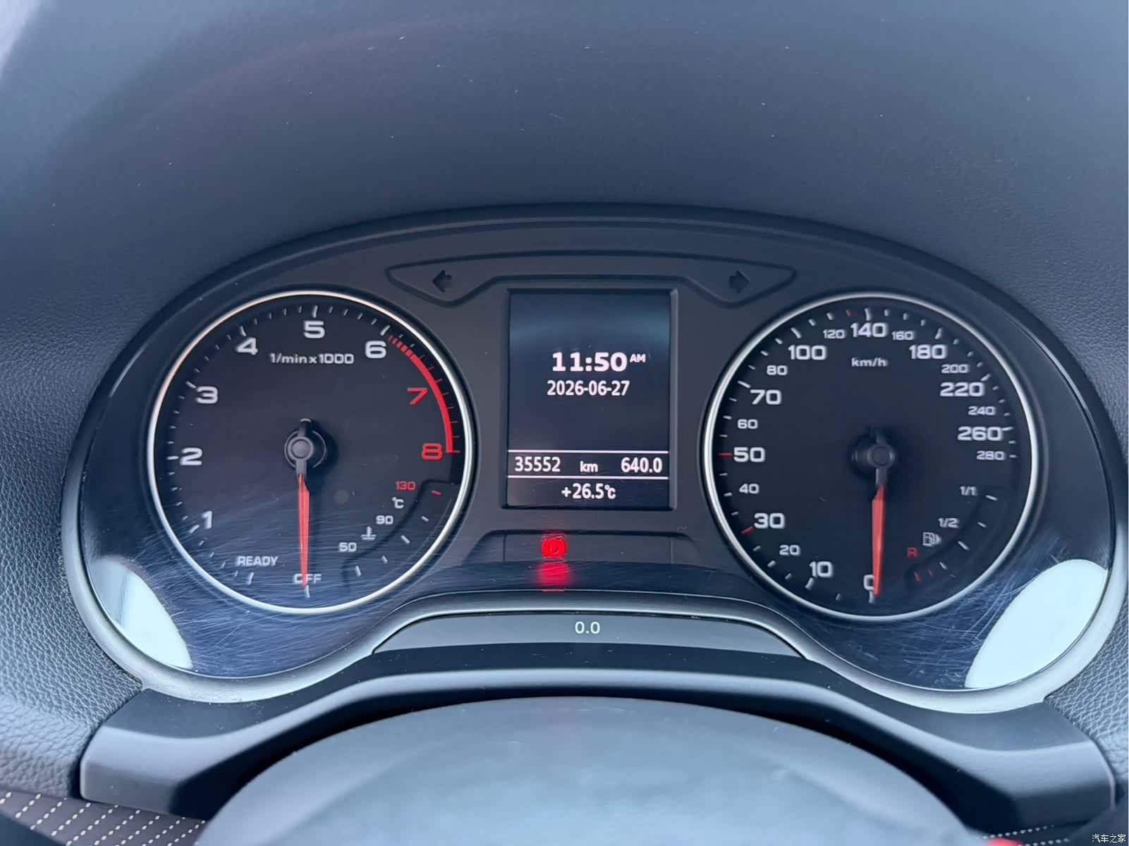 Audi Q2L, 2023 9