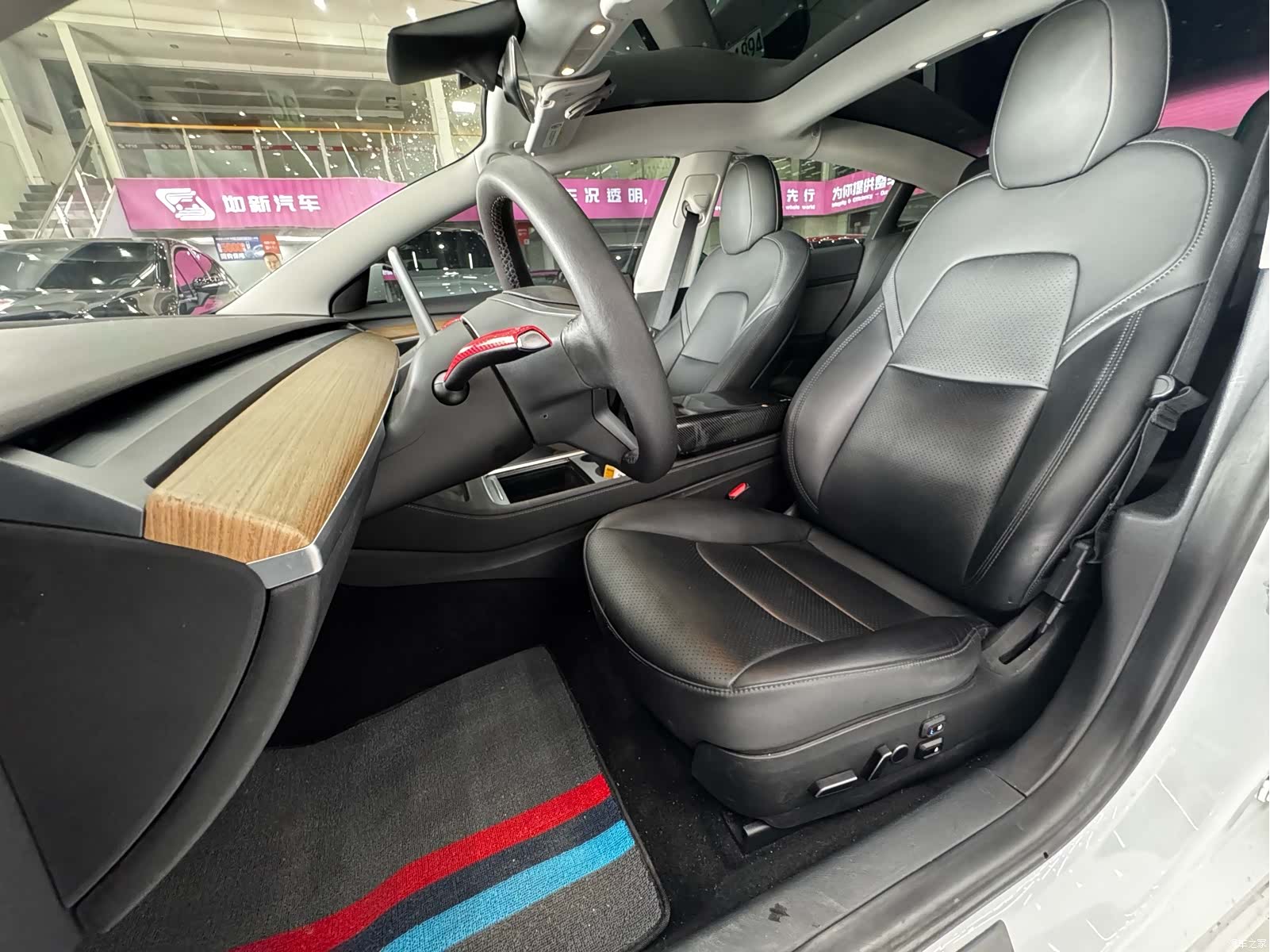 Tesla Model 3, 2022 10