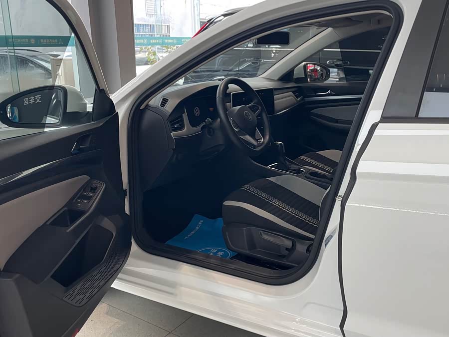 Volkswagen Bora 2024, фото 12