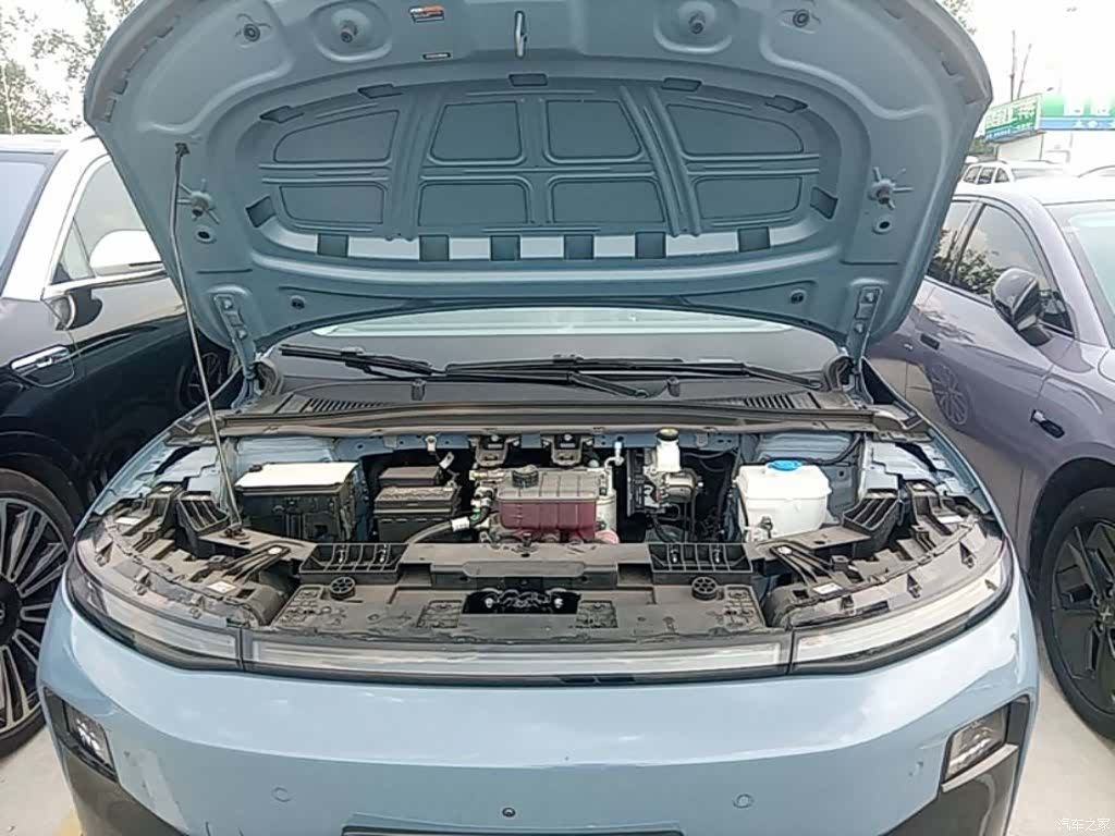 Leapmotor B01, 2025 20