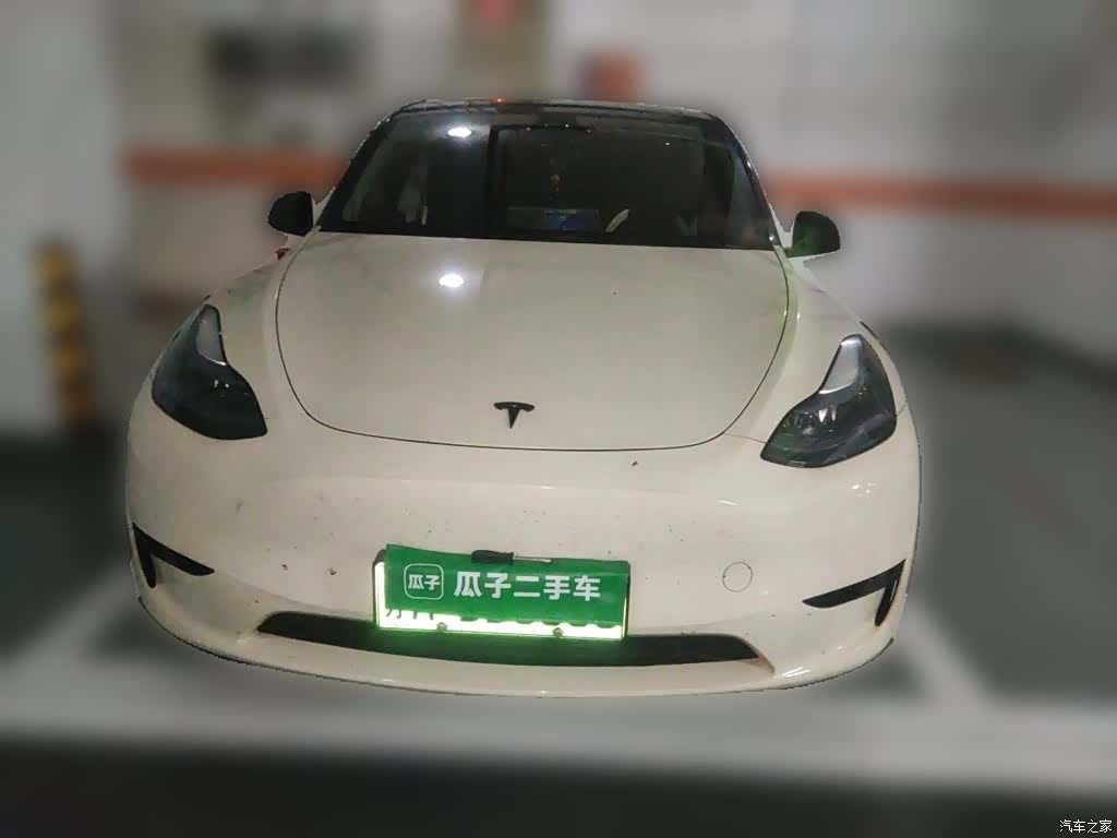 Tesla Model Y, 2023 24