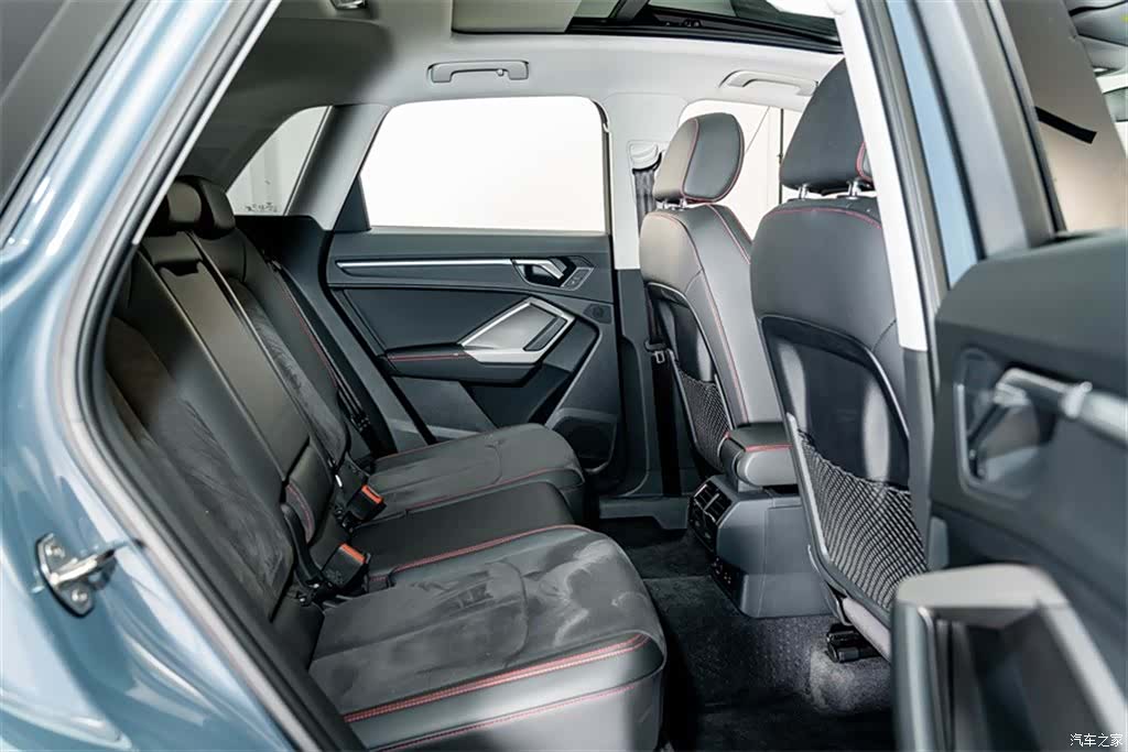 Audi Q3, 2023 20