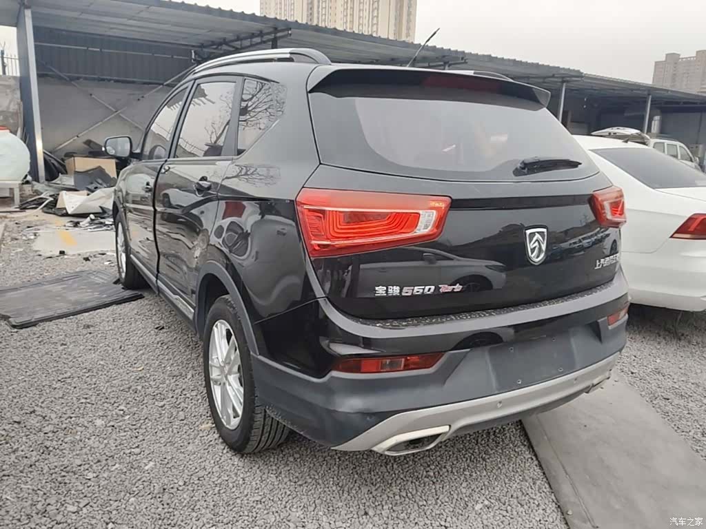 Wuling 560, 2017 23