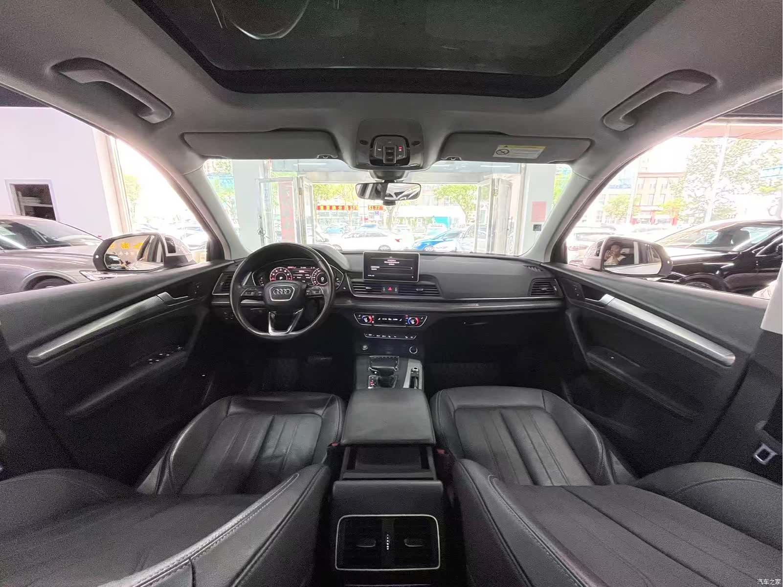 Audi Q5L, 2020 9