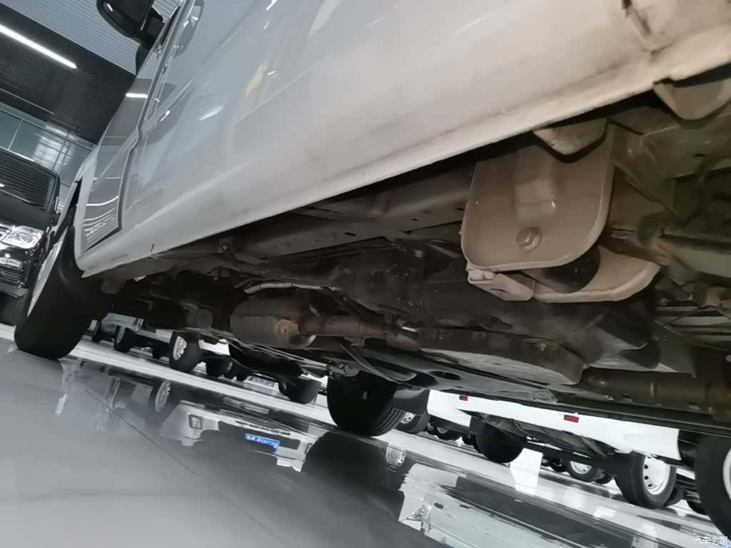Maxus V80, 2026 22