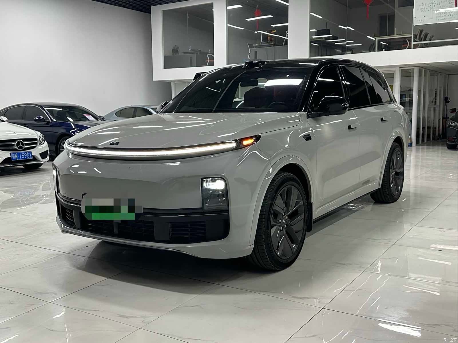 Li Auto L8, 2024 1