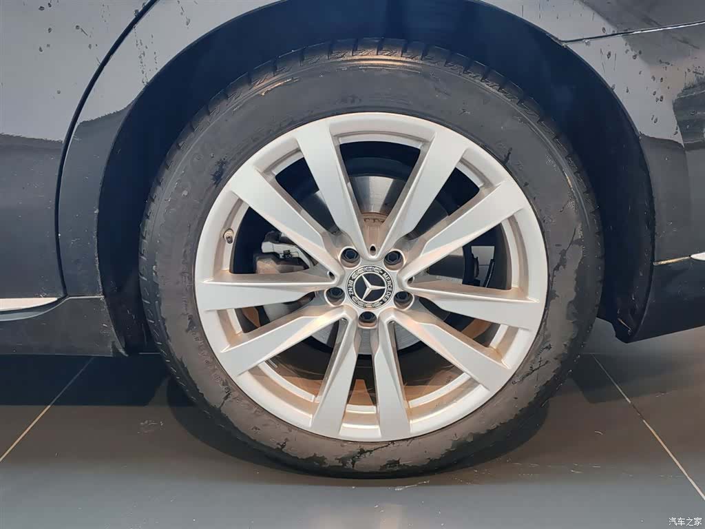 Mercedes-Benz S-Class, 2024 11
