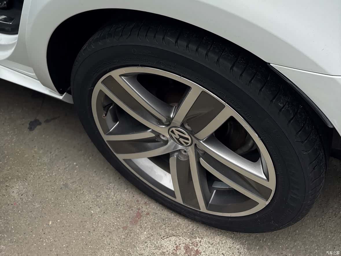 Volkswagen CC, 2016 10