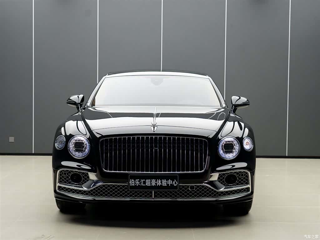 Bentley Flying Spur, 2022 все фото