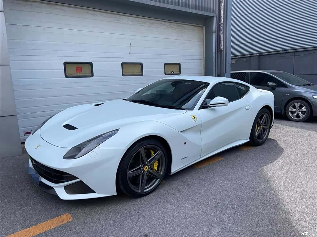 Ferrari F12ber