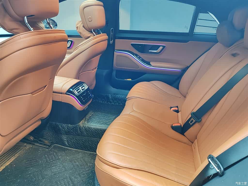 Mercedes-Benz S-Class, 2024 9