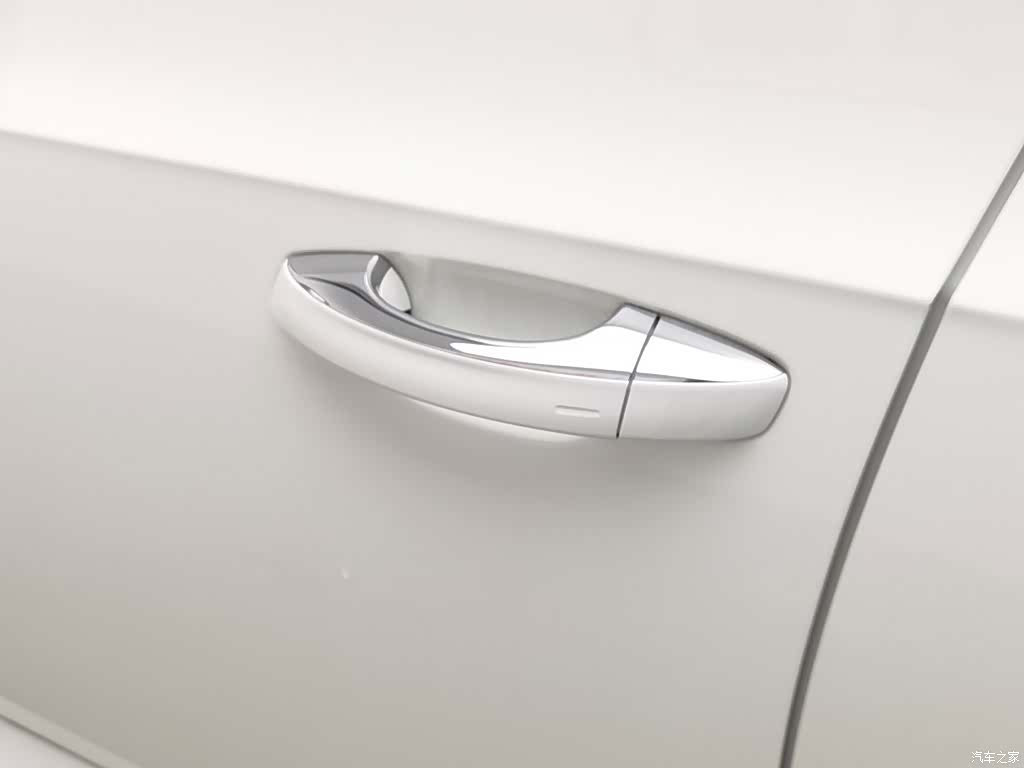 Volkswagen CC, 2023 18