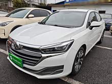 ����U7 2019�� 1.5T �ֶ���Ӣ�� ��V