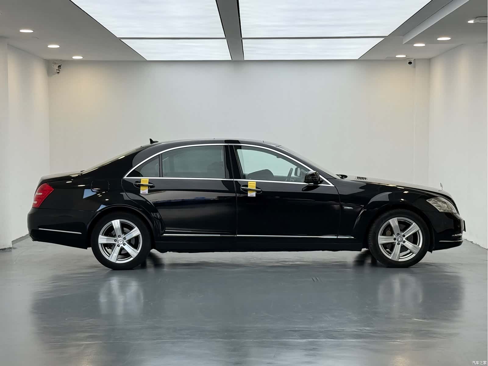Mercedes-Benz S-Class, 2011 10