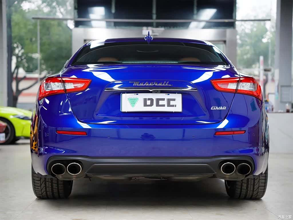 Maserati Ghibli, 2019 8