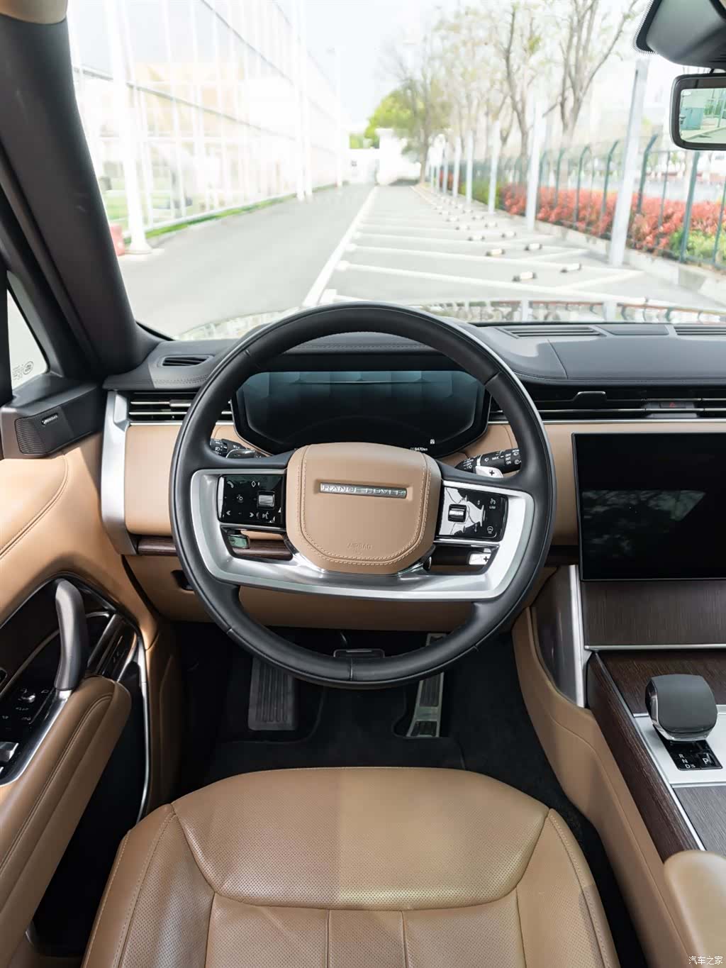 Land Rover Range Rover, 2024 13