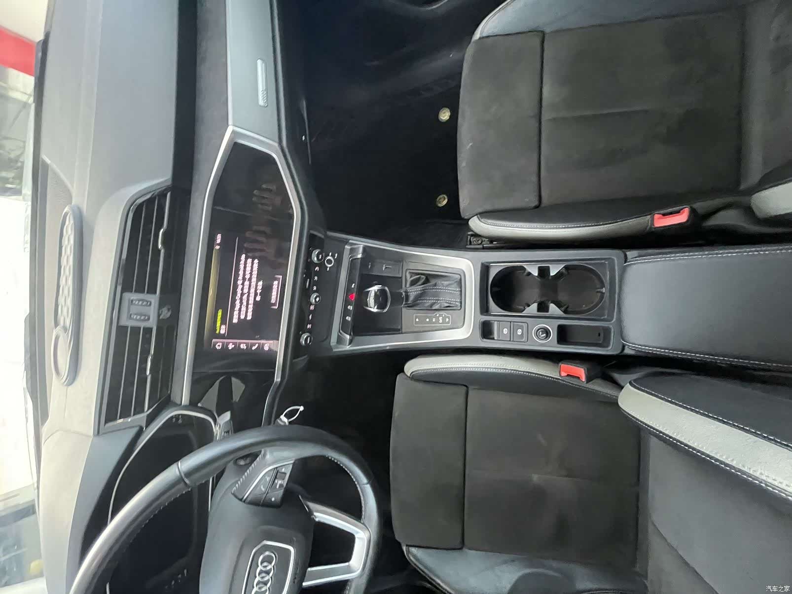 Audi Q3, 2021 12